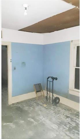 An empty room in the New Orleans property